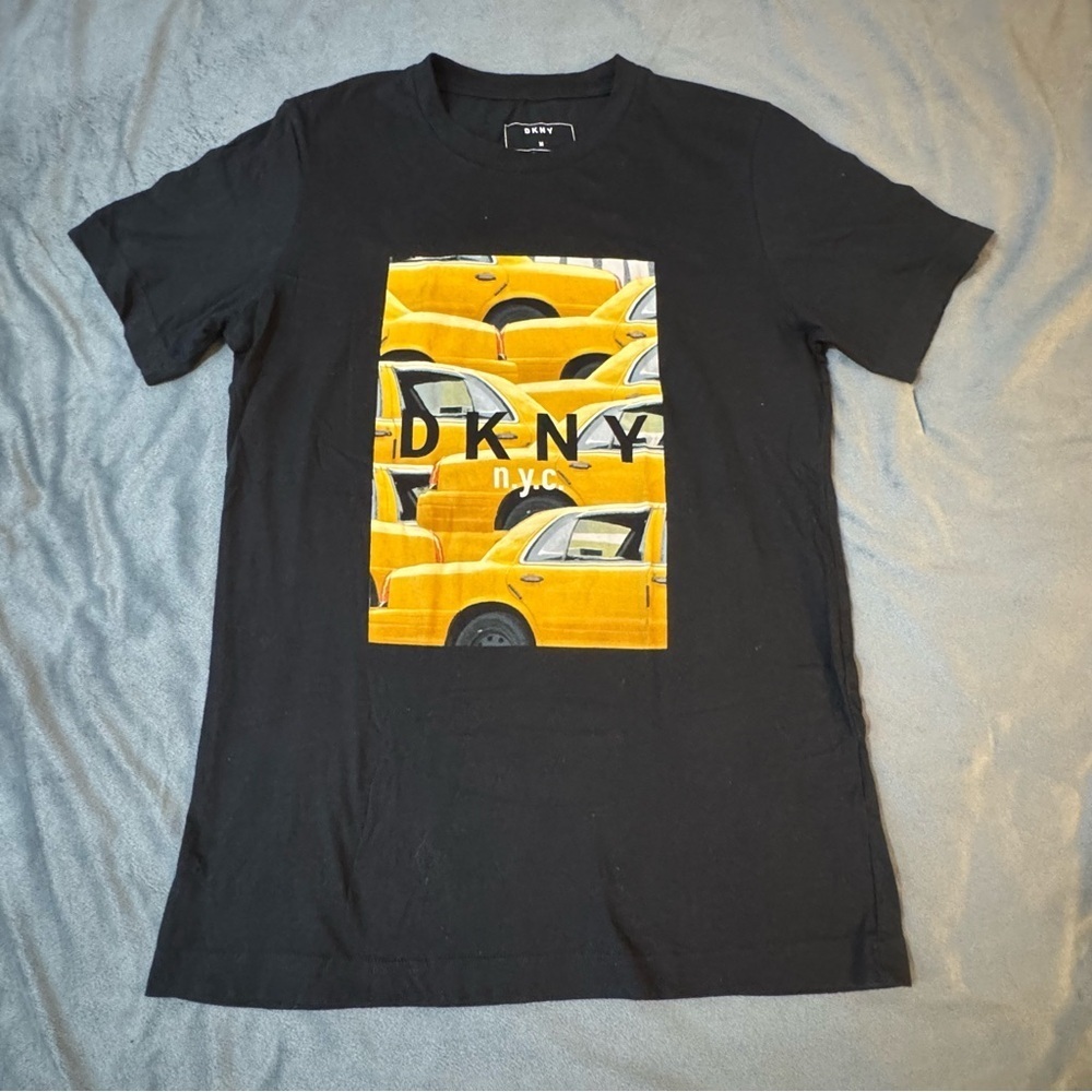 DKNY Black and Yellow Short Sleeve Tee
#1012